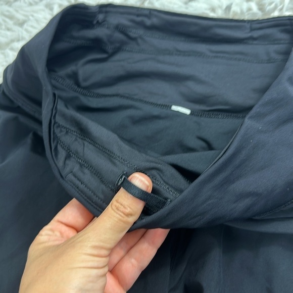 Lululemon Run Off Route High Rise Short 4" Black - Picture 3 of 6